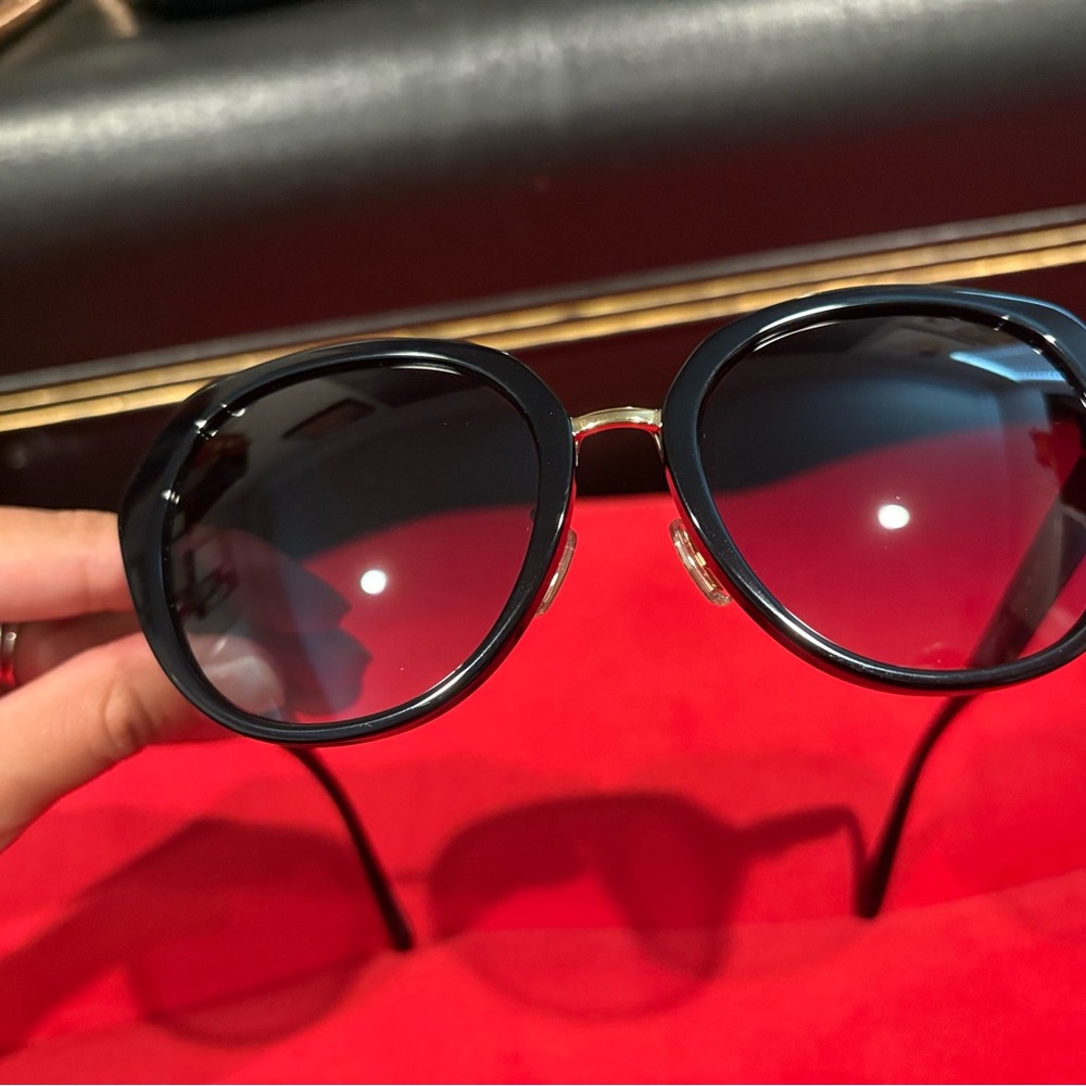 Coach Black Sunglasses - Picture 5 of 5